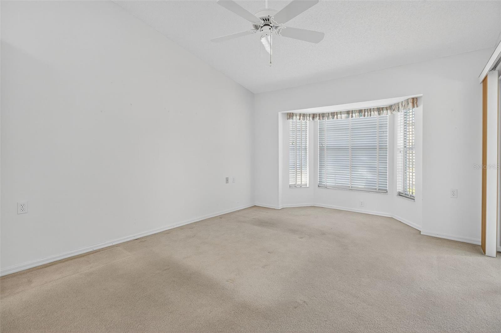 Image 23 of 63 For 3540 Cayman Court