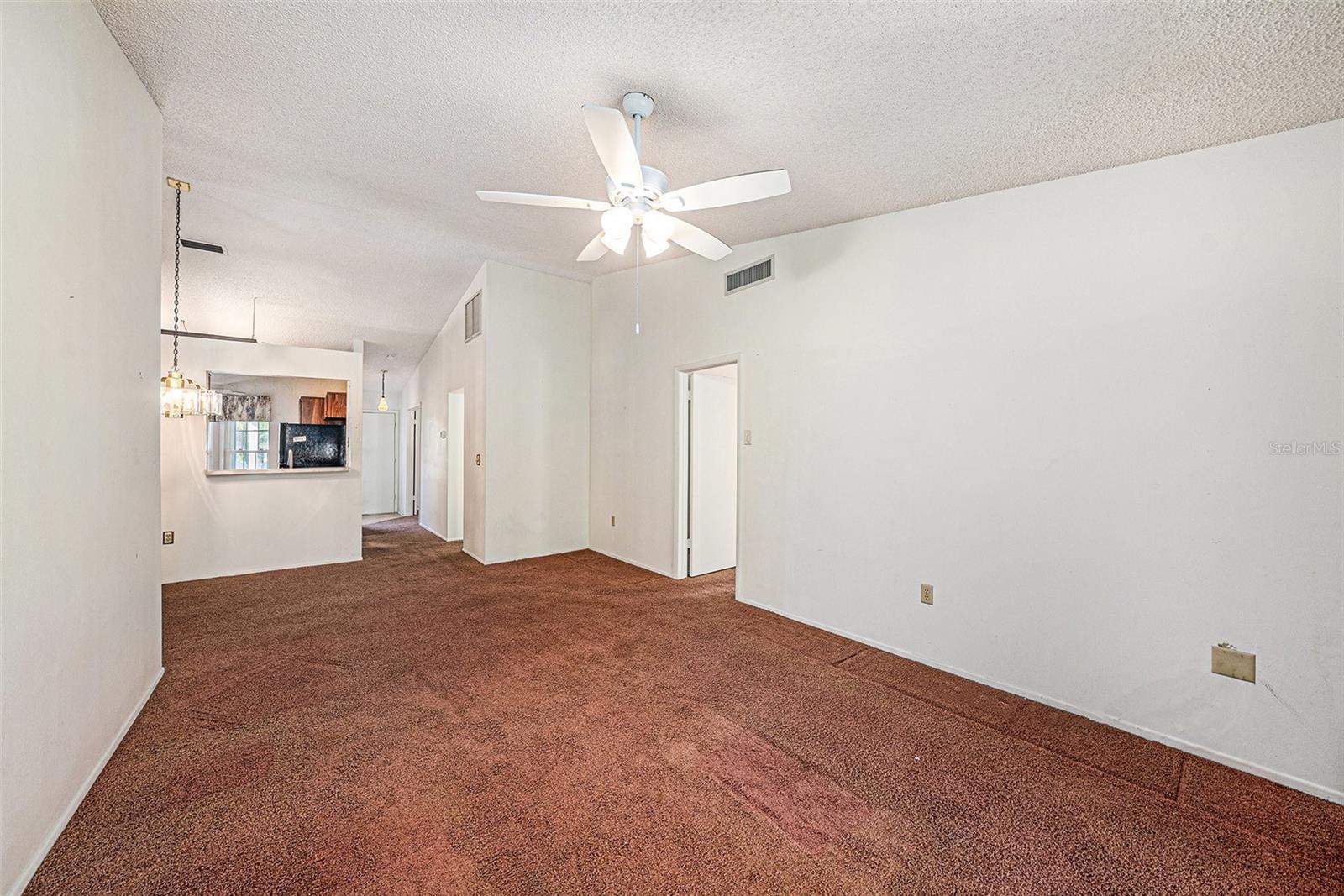 Image 5 of 19 For 3164 Claremont Place A