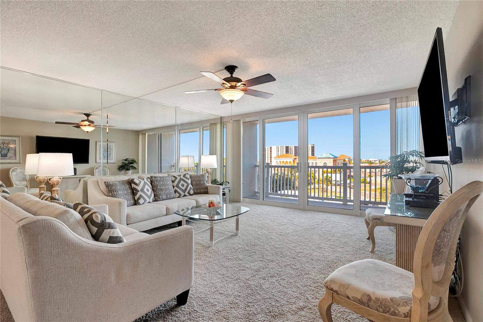 Image 6 of 22 For 500 Treasure Island Causeway 501