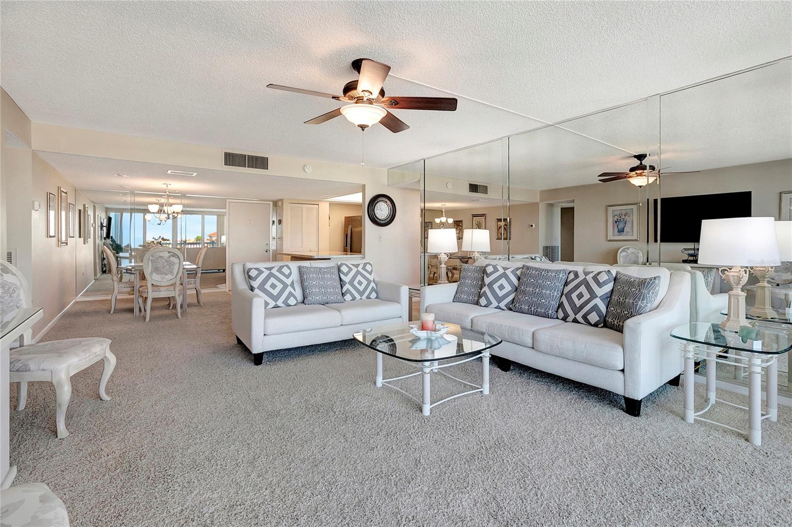 Image 7 of 22 For 500 Treasure Island Causeway 501