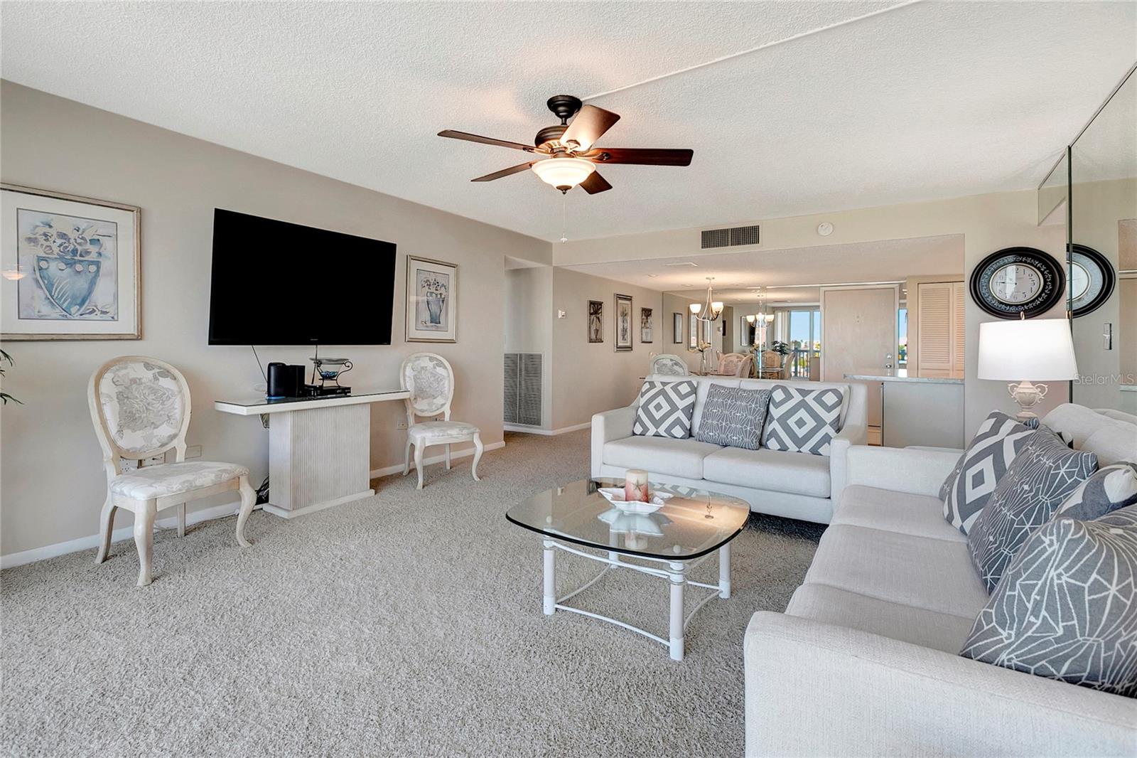 Image 8 of 22 For 500 Treasure Island Causeway 501