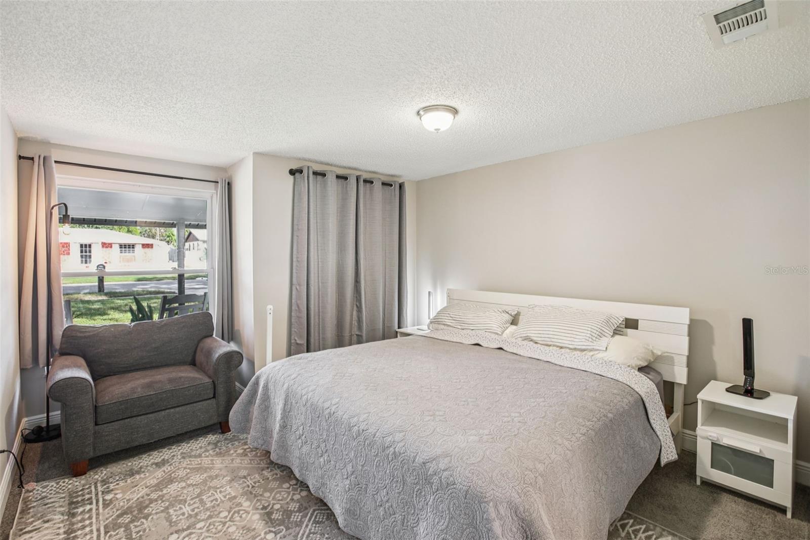 Image 11 of 27 For 2767 Dovewood Street