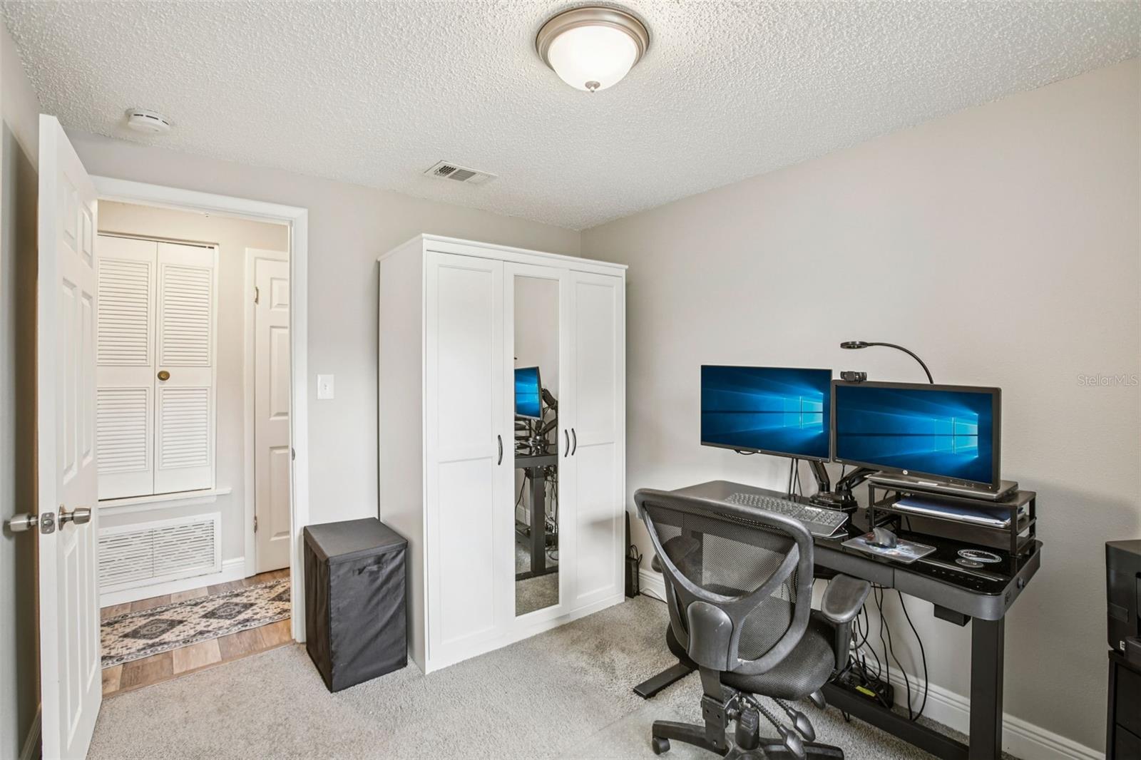 Image 17 of 27 For 2767 Dovewood Street