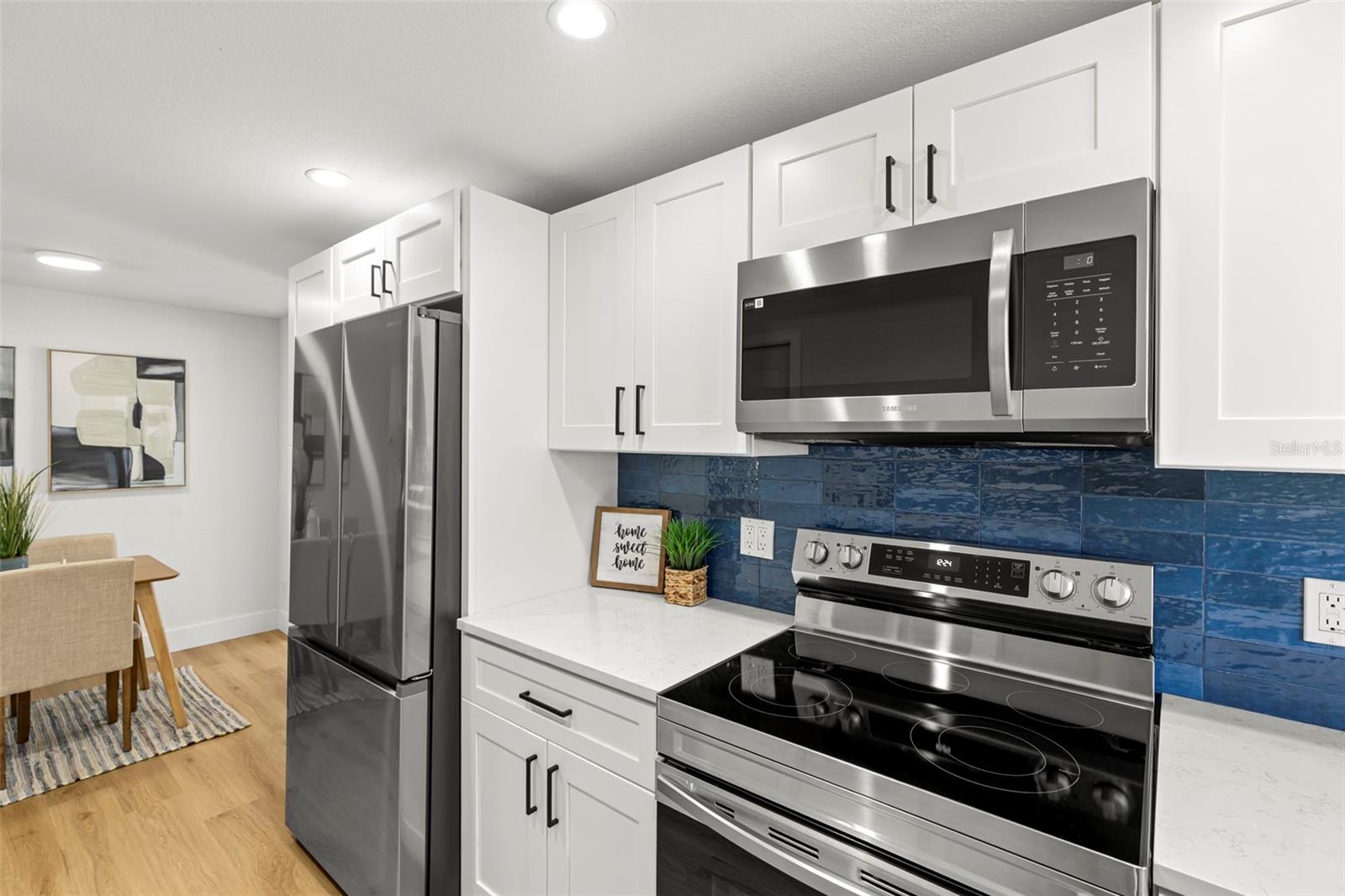 Image 13 of 24 For 10410 114th Avenue