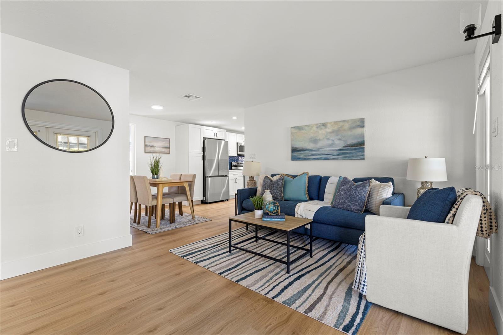 Image 5 of 24 For 10410 114th Avenue