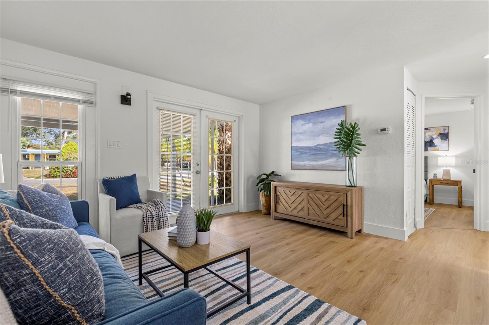 Image 7 of 24 For 10410 114th Avenue