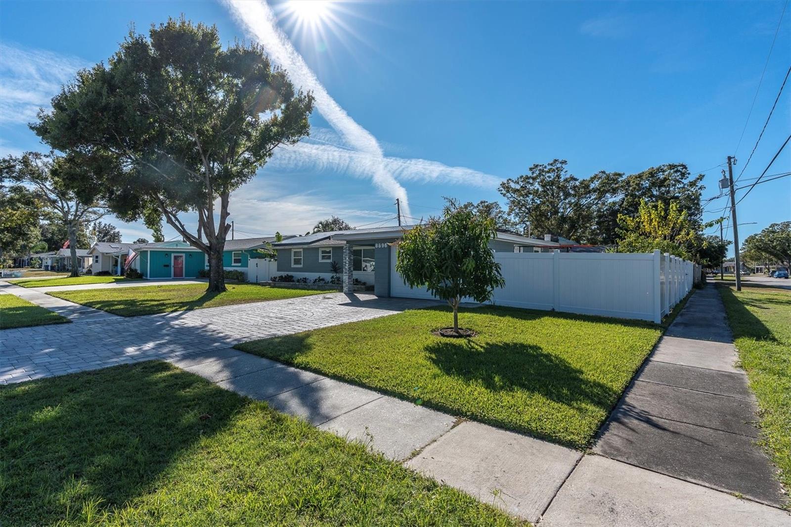 Image 21 of 30 For 8896 55th Street N