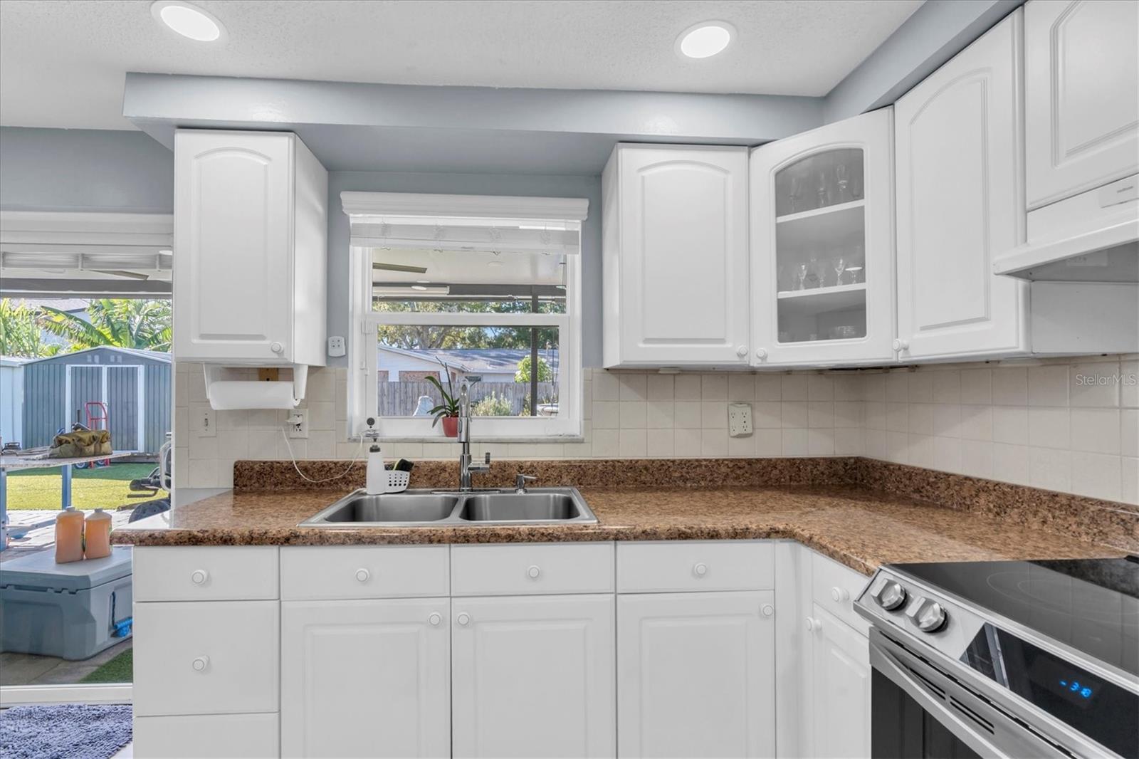 Image 8 of 30 For 8896 55th Street N