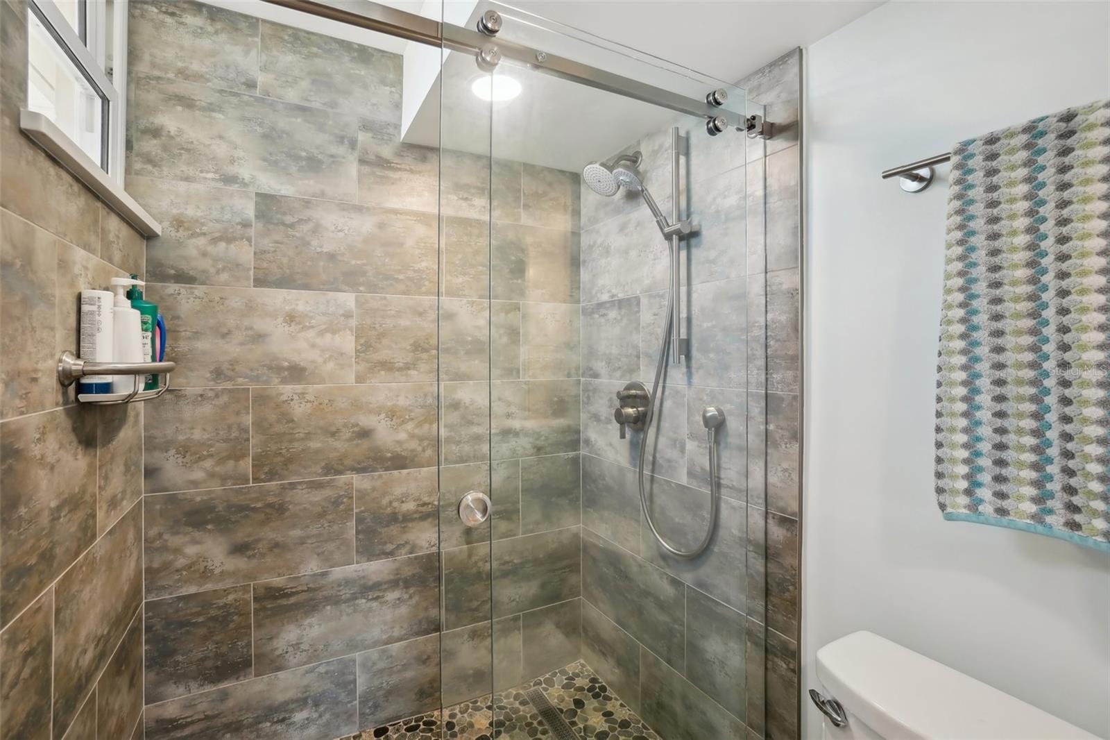 Image 15 of 53 For 7400 Sun Island Drive S 712