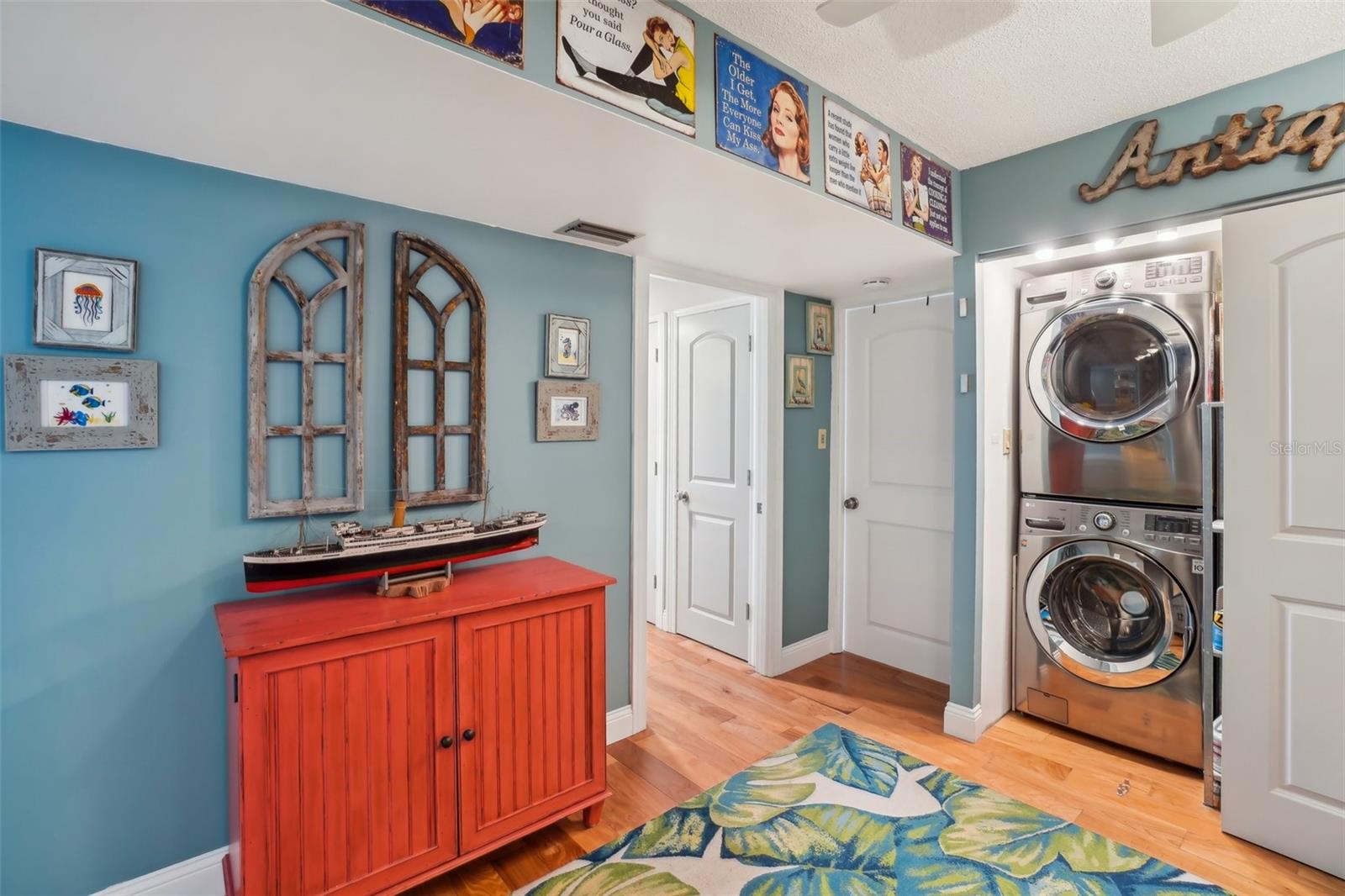 Image 31 of 53 For 7400 Sun Island Drive S 712