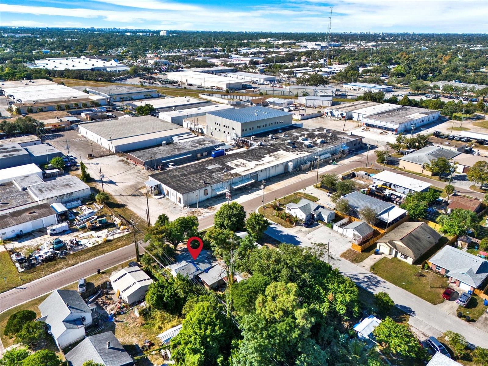 Image 14 of 23 For 2221 28th Avenue N