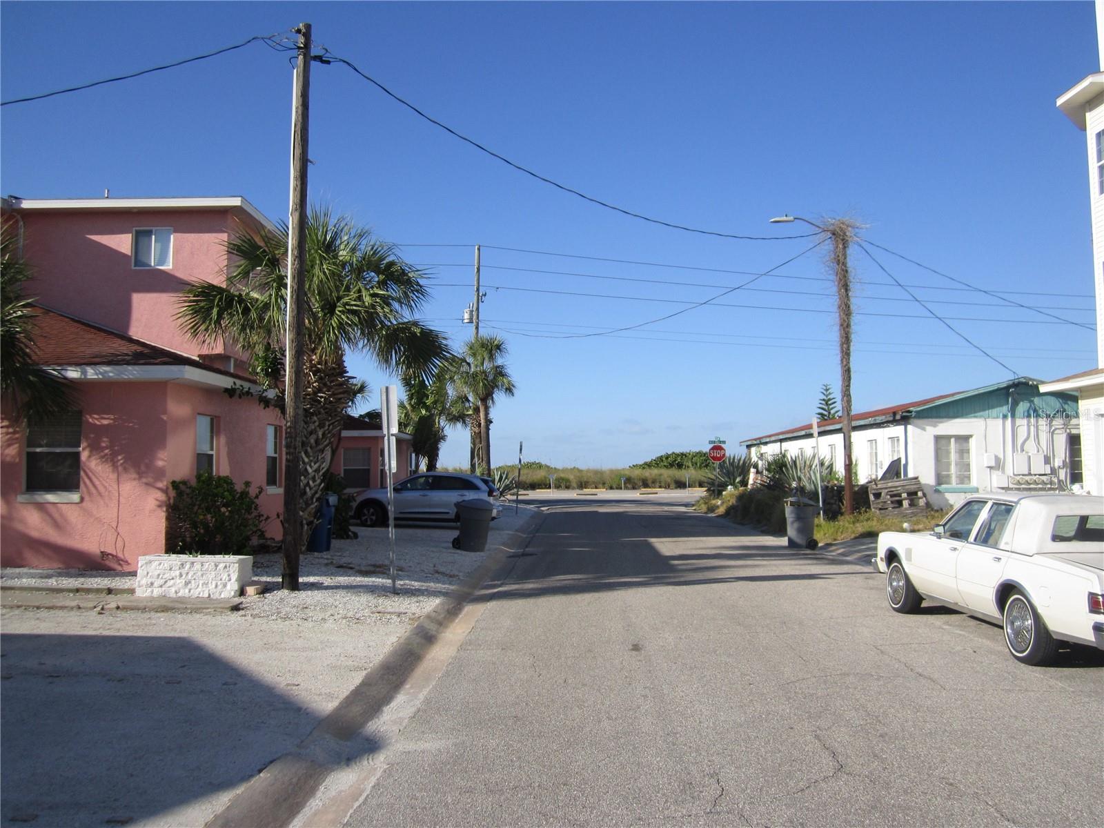 Image 8 of 10 For 7797 Gulf Boulevard 4