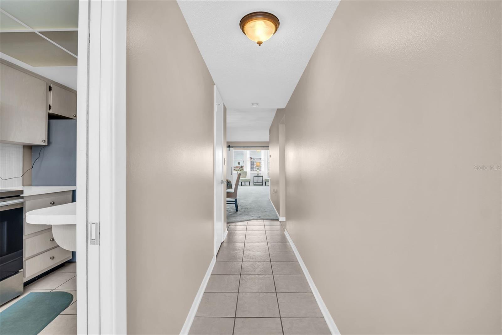 Image 3 of 36 For 5575 Gulf Boulevard 421