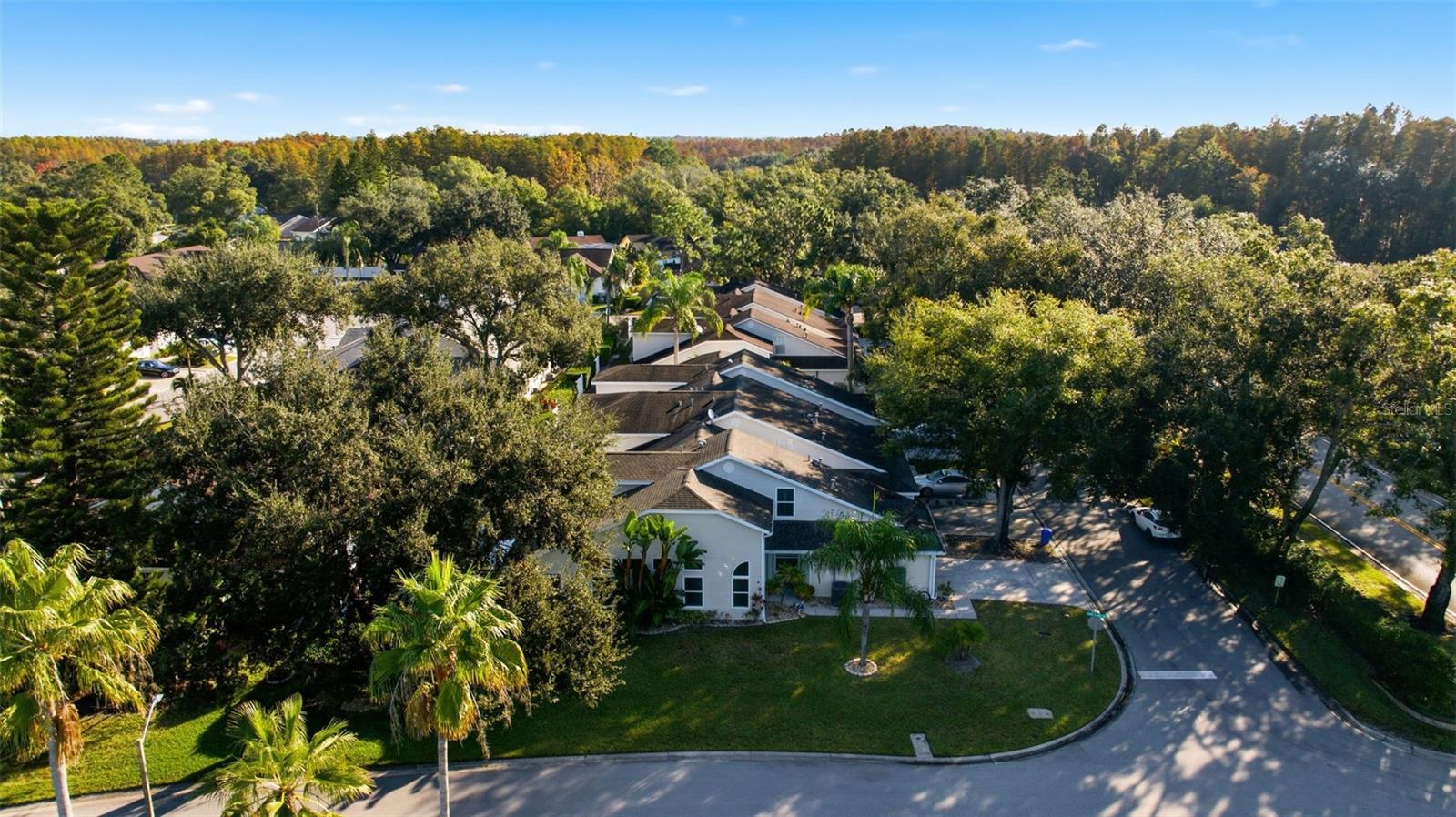 Image 34 of 42 For 21425 Clubside Loop