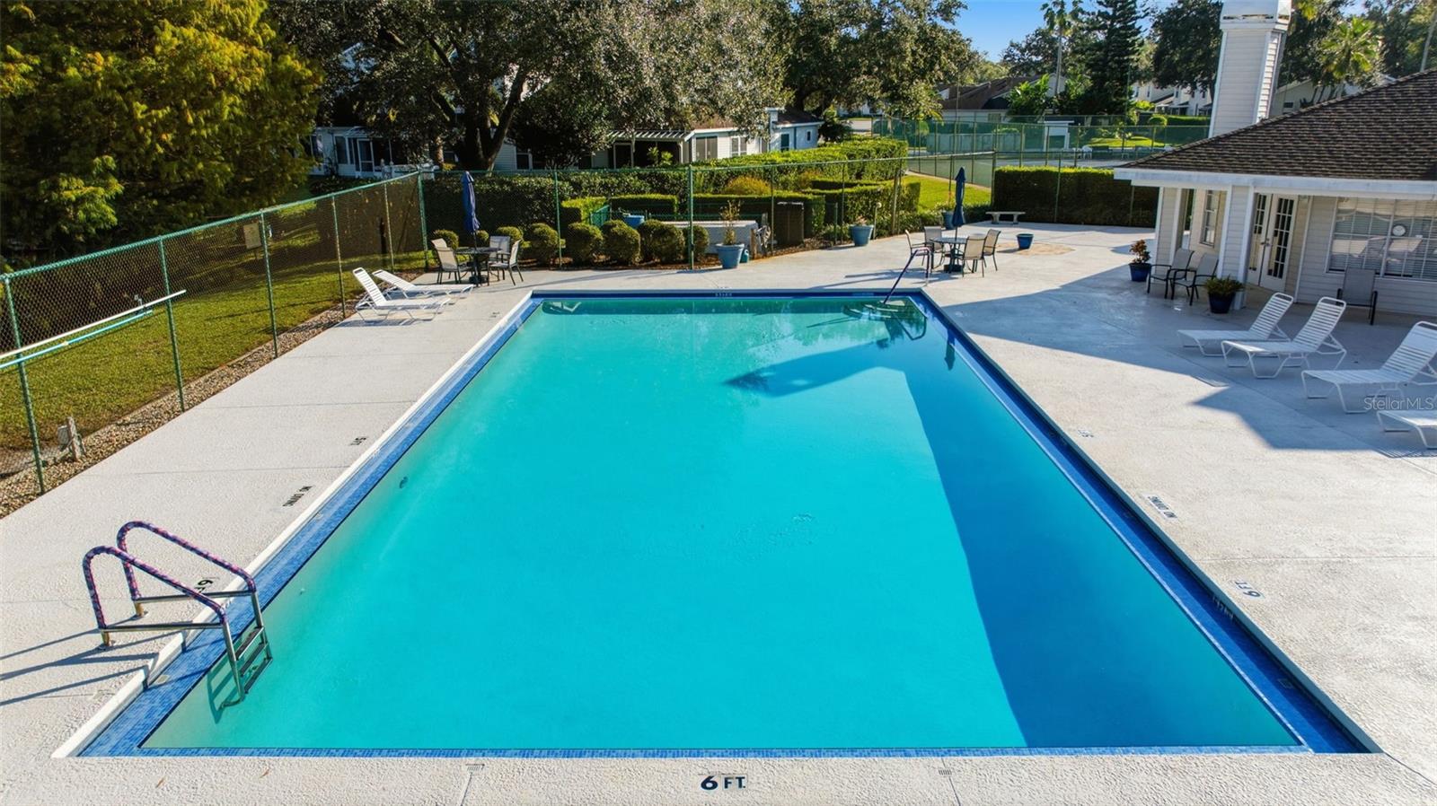 Image 40 of 42 For 21425 Clubside Loop