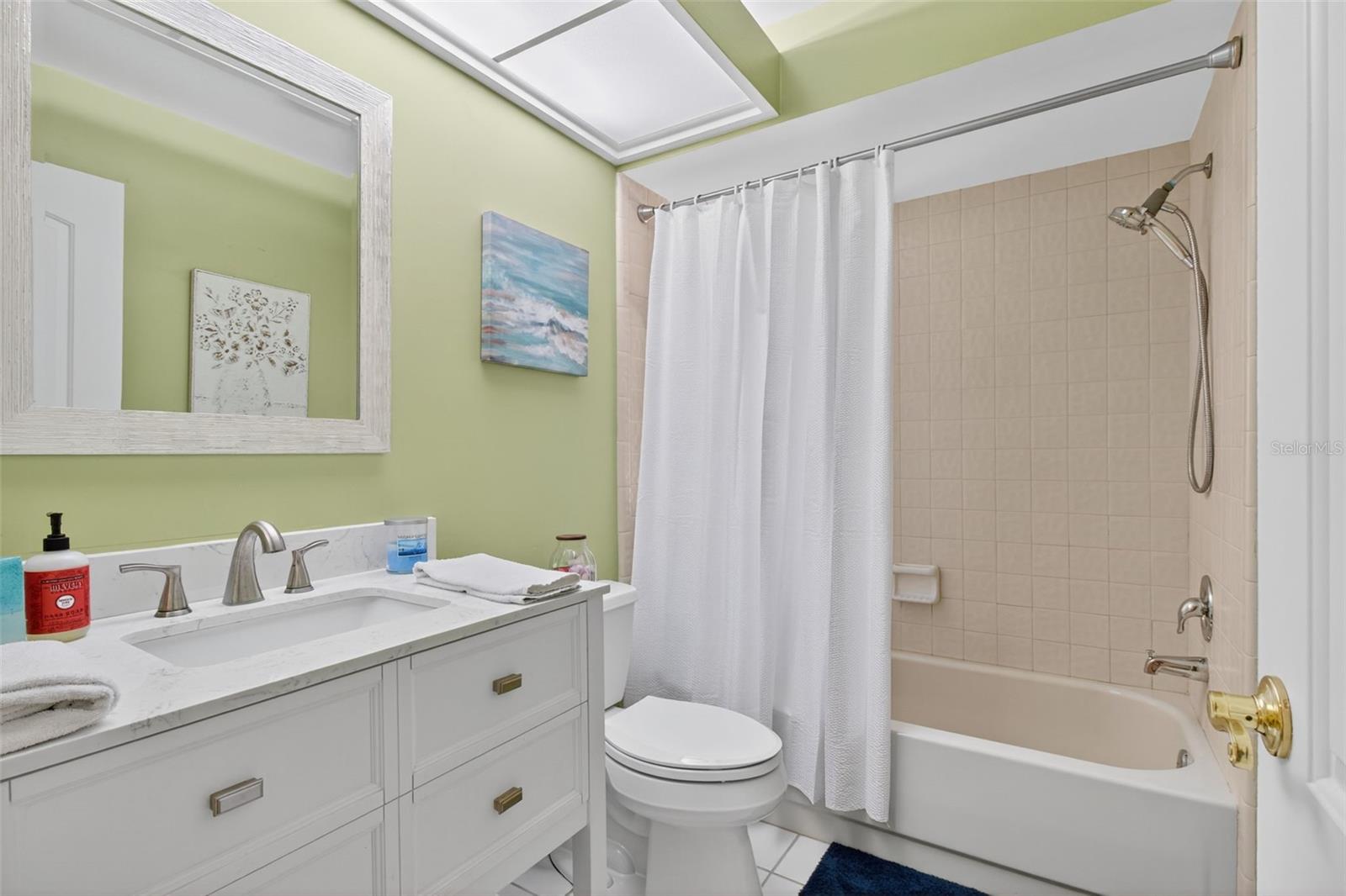 Image 21 of 48 For 1858 Lake Cypress Drive