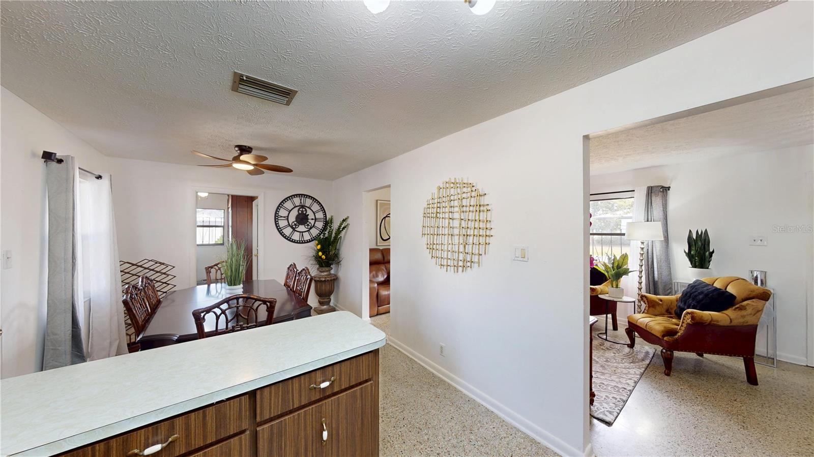 Image 12 of 26 For 502 Beverly Avenue