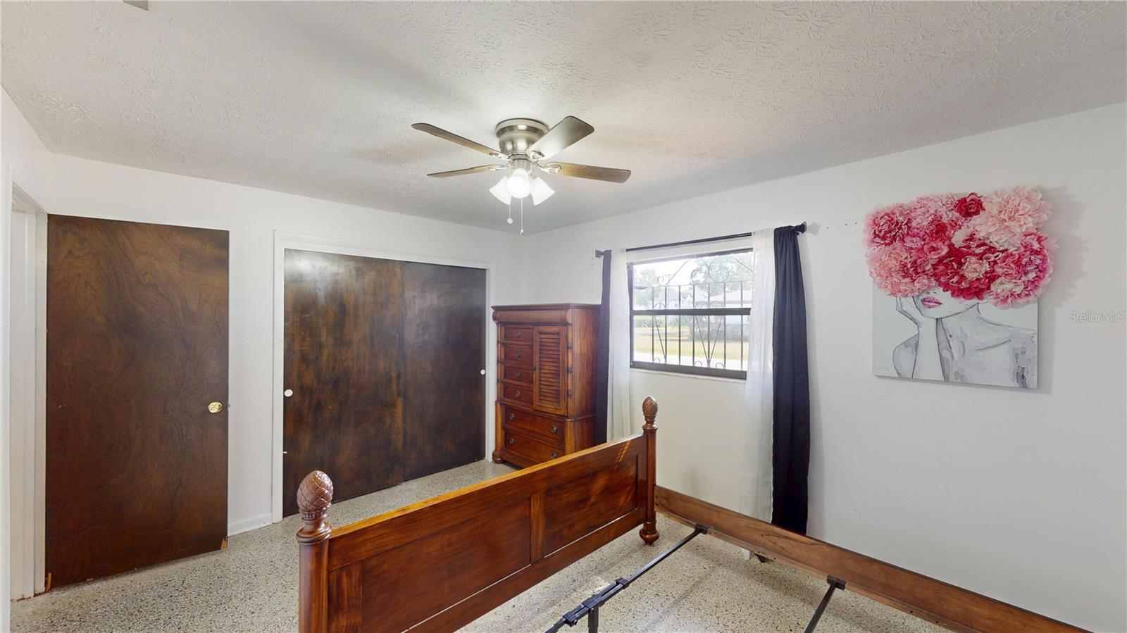 Image 19 of 26 For 502 Beverly Avenue