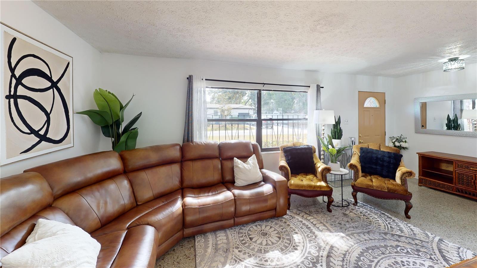 Image 2 of 26 For 502 Beverly Avenue