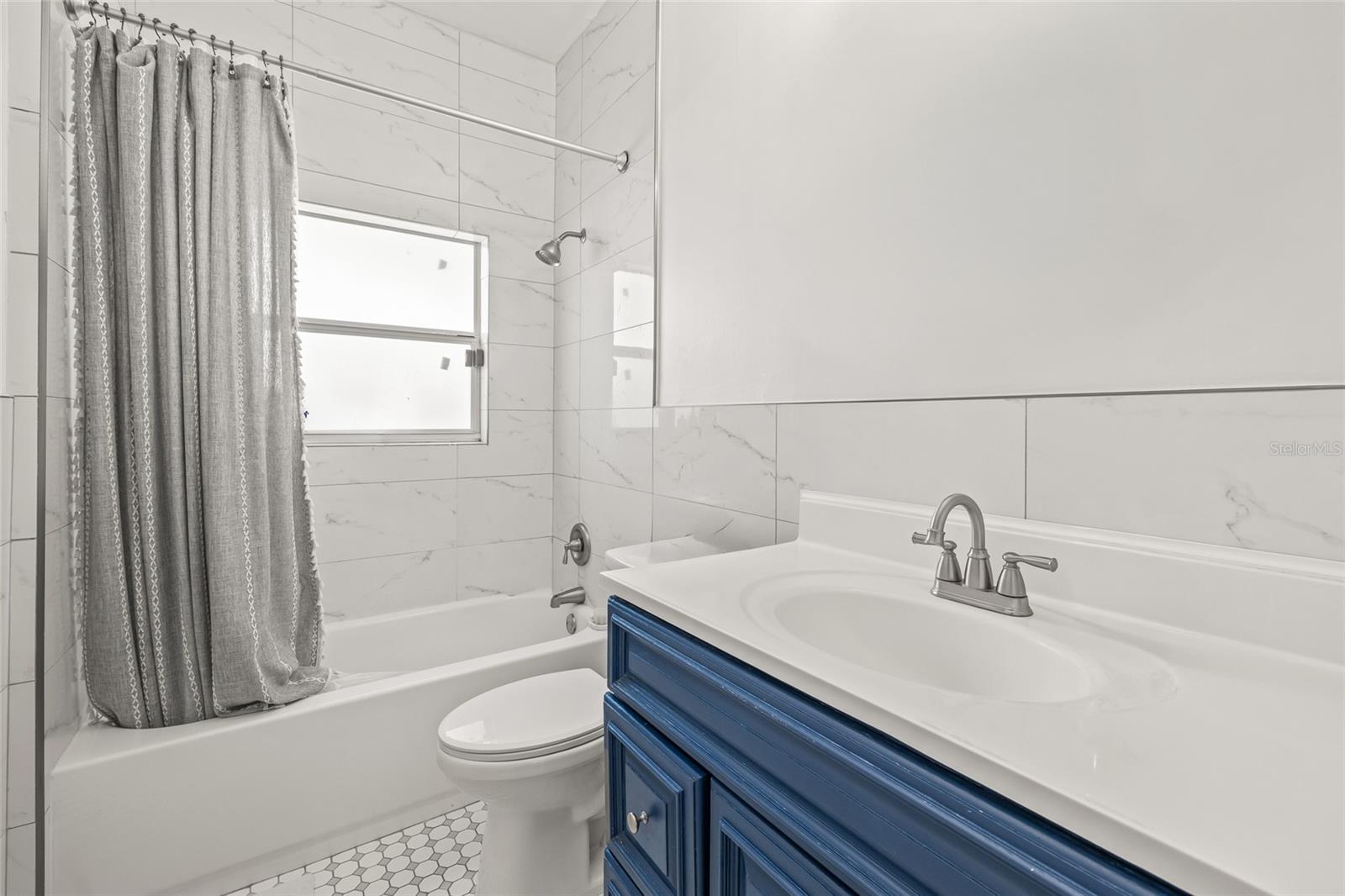 Image 21 of 44 For 4102 Sevilla Street