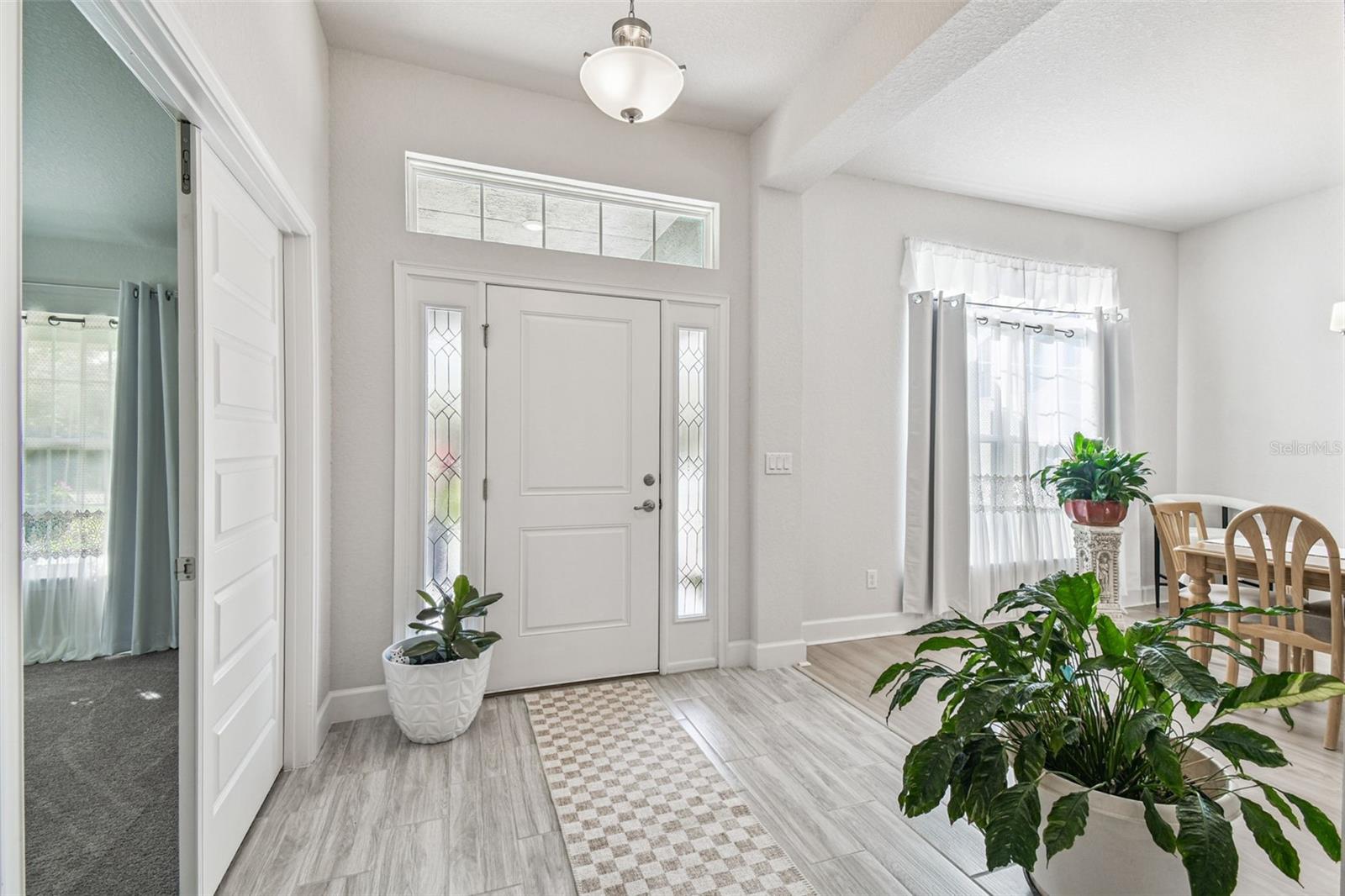 Image 4 of 67 For 16 Nemesia Court E