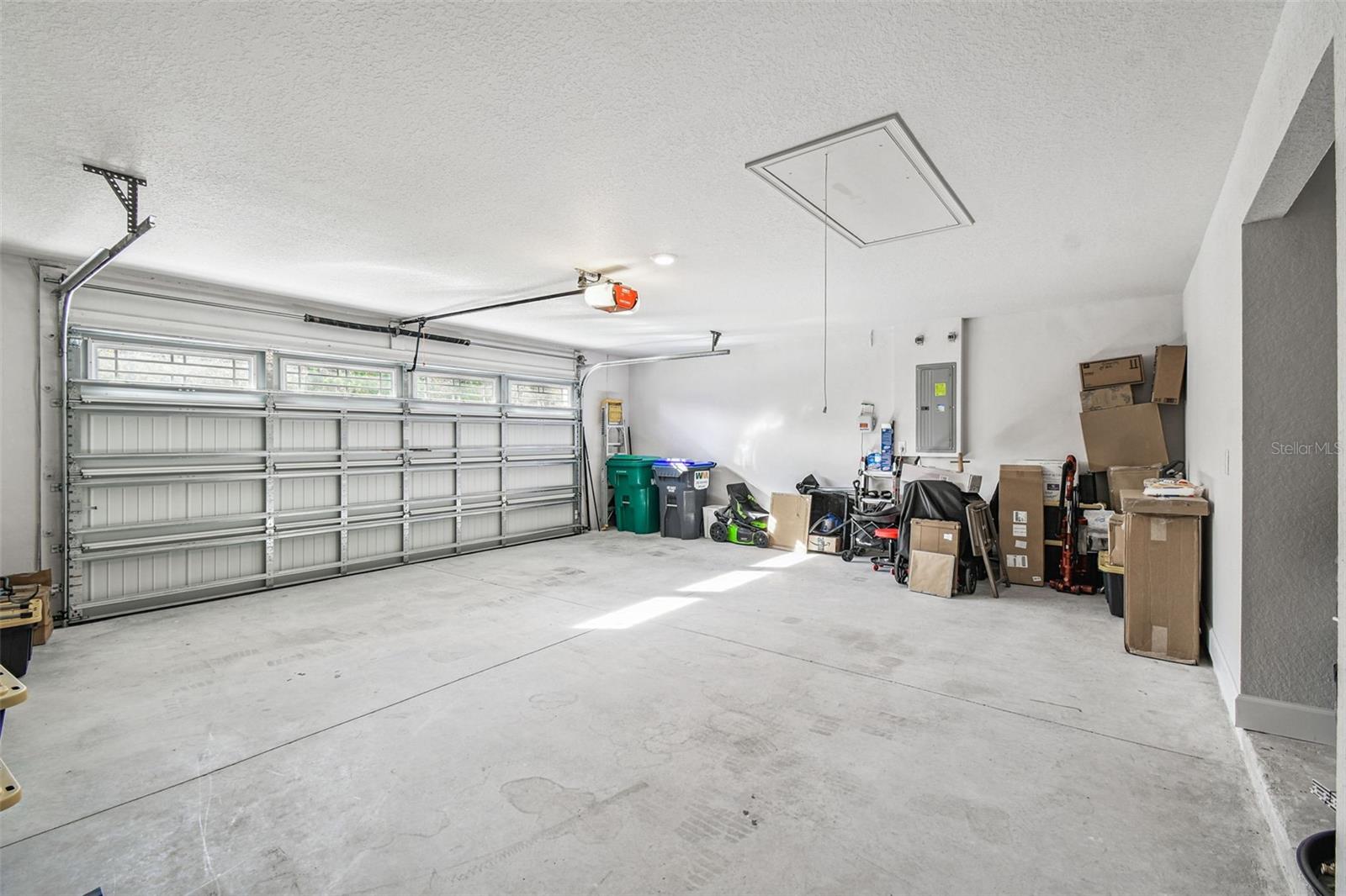 Image 57 of 67 For 16 Nemesia Court E