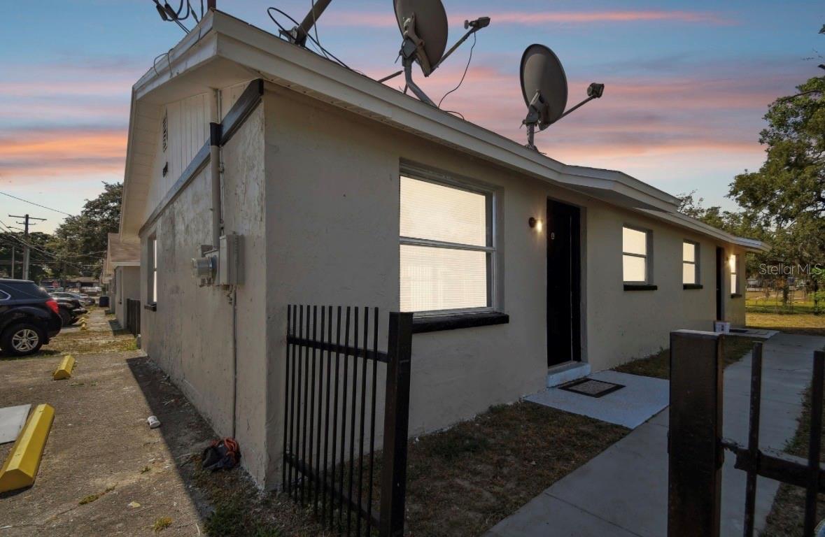 Image 2 of 38 For 4507 Giddens Avenue