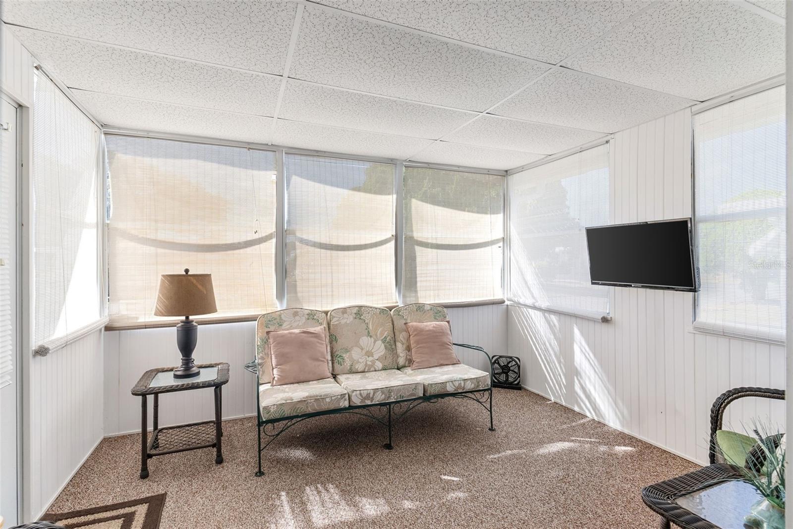 Image 16 of 36 For 1610 Reynolds Road 98