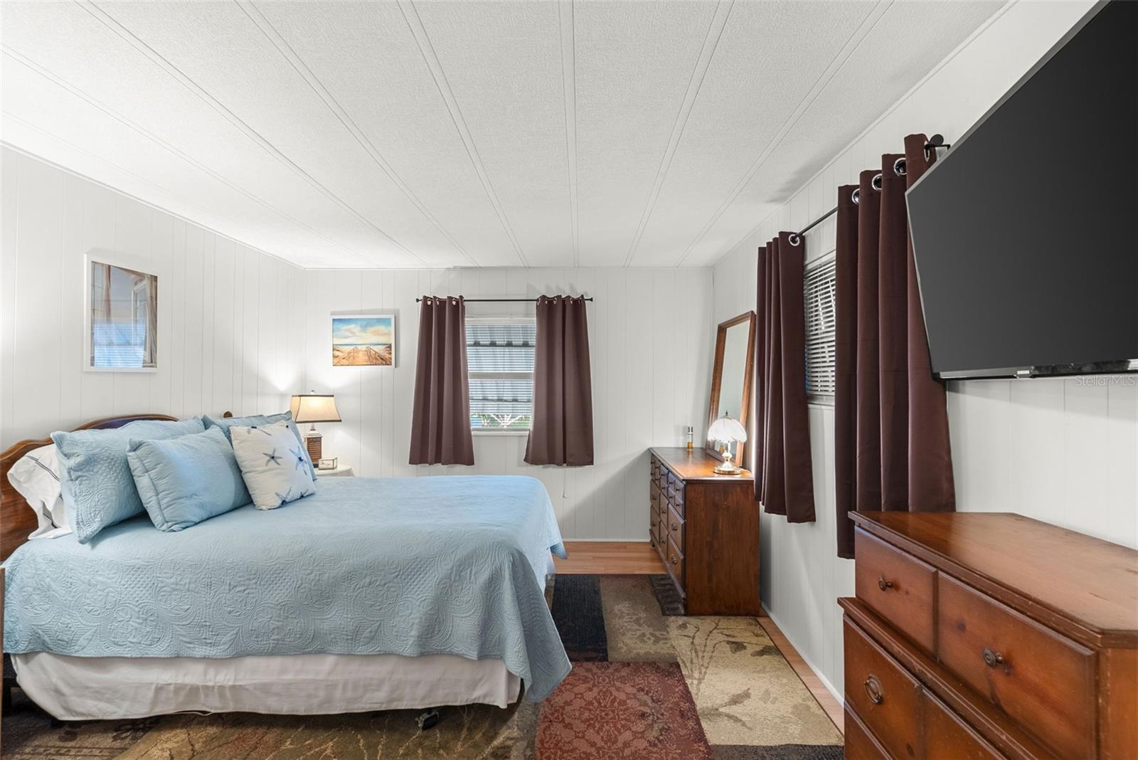 Image 19 of 36 For 1610 Reynolds Road 98