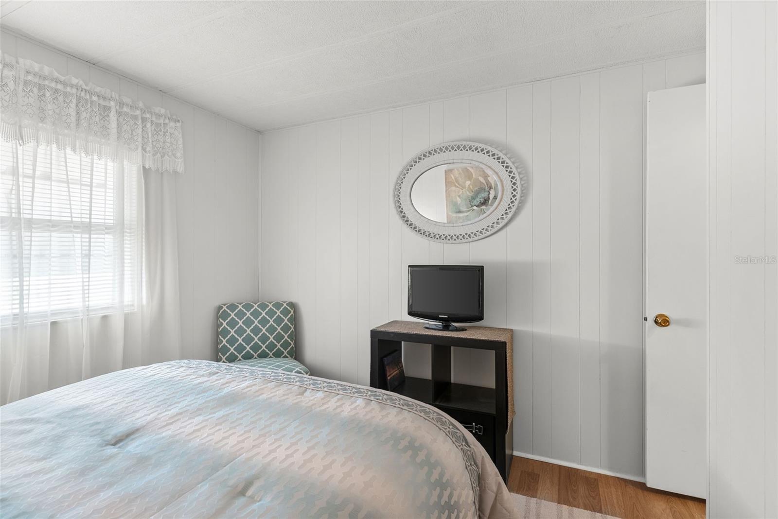 Image 25 of 36 For 1610 Reynolds Road 98