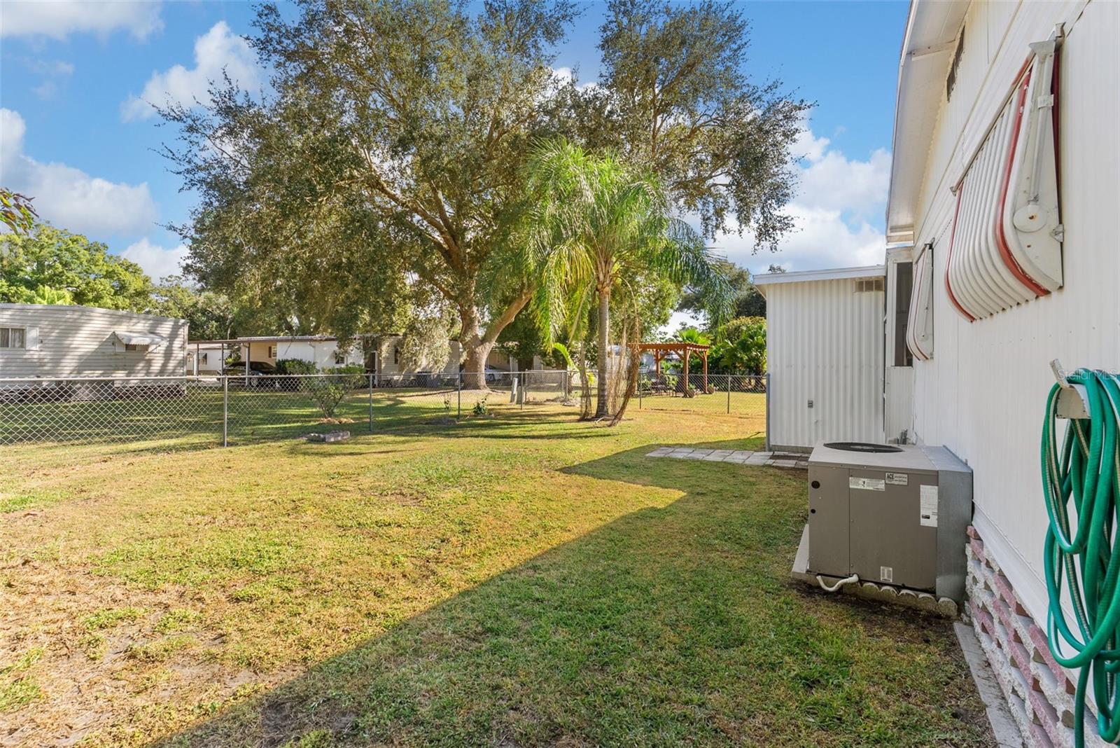 Image 30 of 36 For 1610 Reynolds Road 98