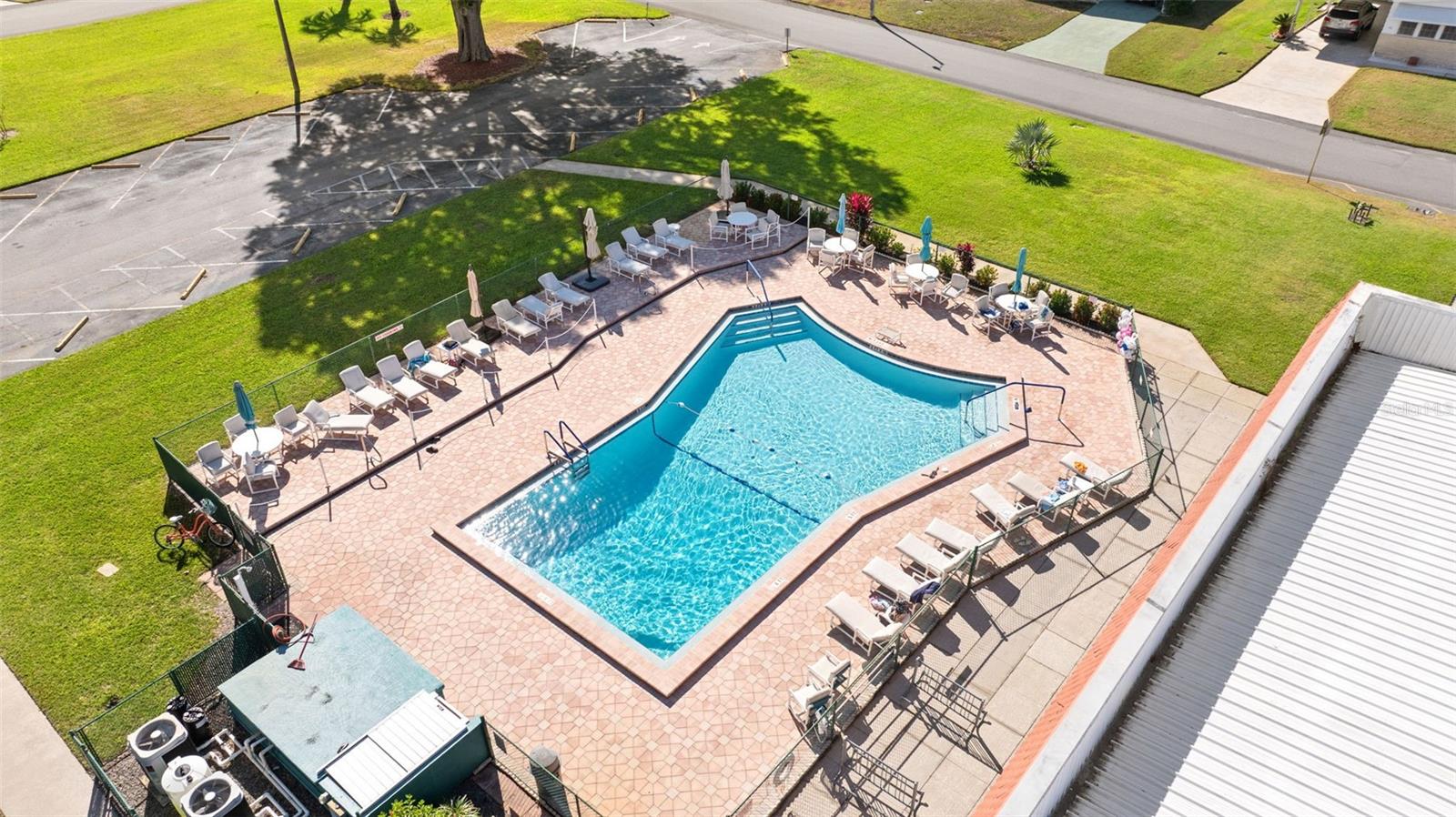 Image 35 of 36 For 1610 Reynolds Road 98