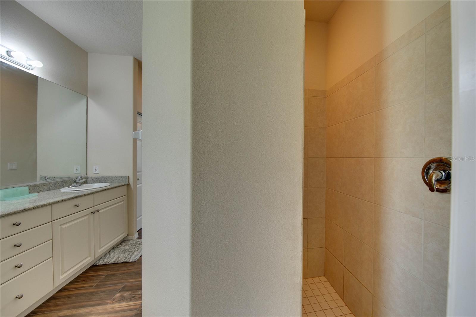 Image 18 of 32 For 5291 Echo Lane