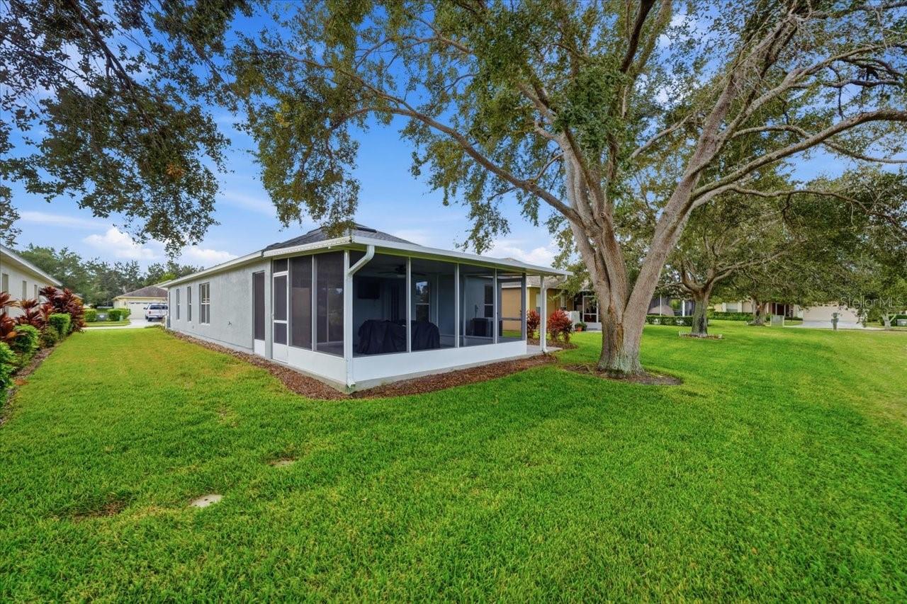 Image 35 of 44 For 18641 Rolling Hills Loop