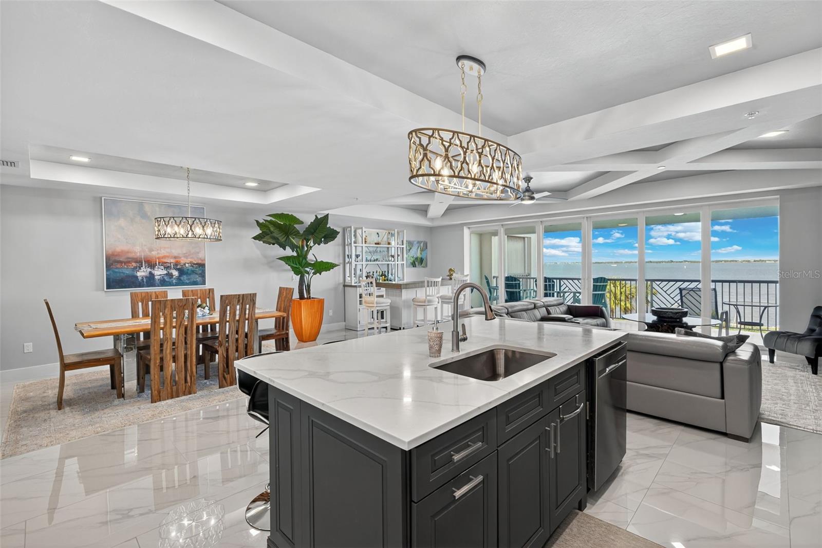 Image 11 of 50 For 1425 Park Beach Circle 136