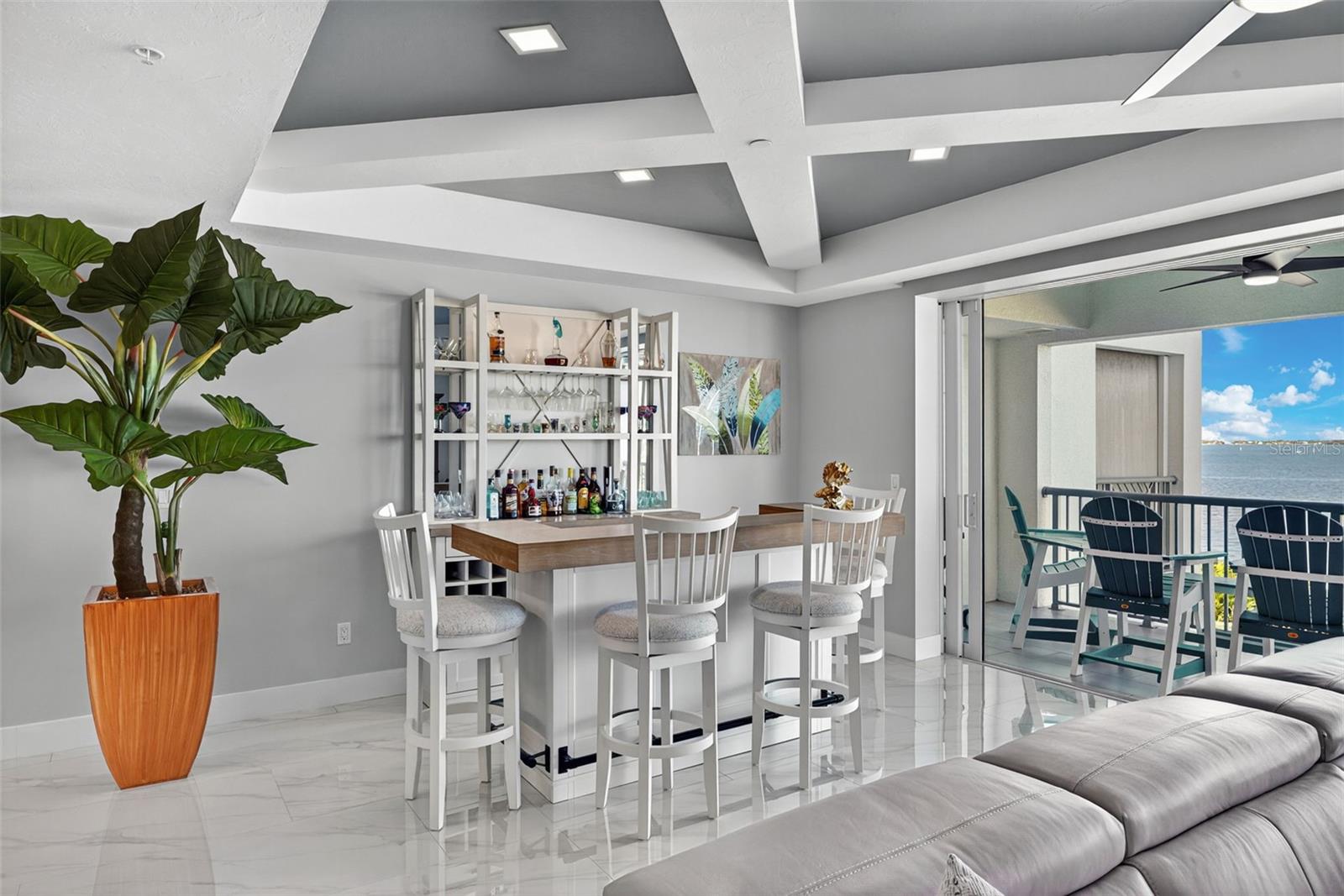 Image 15 of 50 For 1425 Park Beach Circle 136