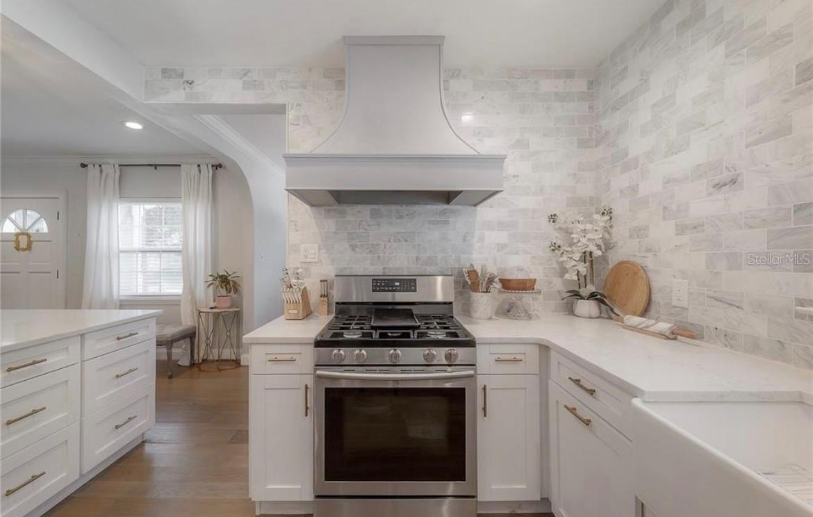 Image 18 of 50 For 2937 Coachman Avenue