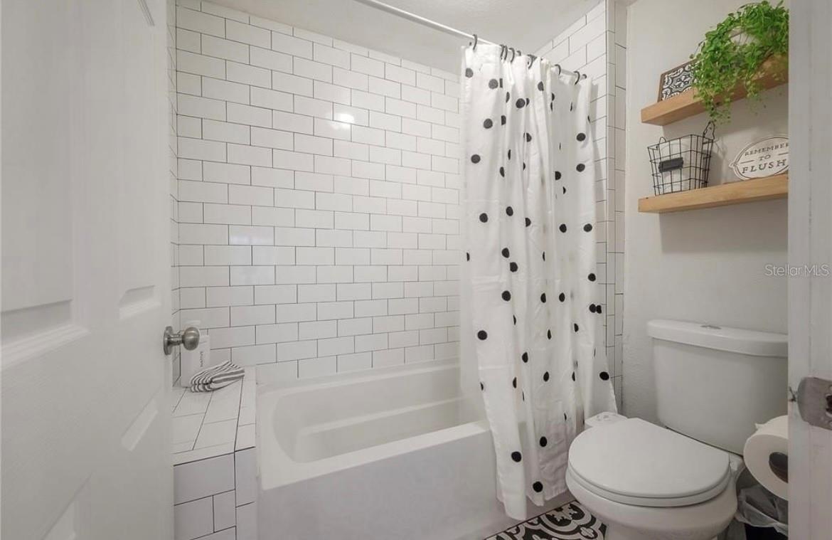 Image 30 of 50 For 2937 Coachman Avenue