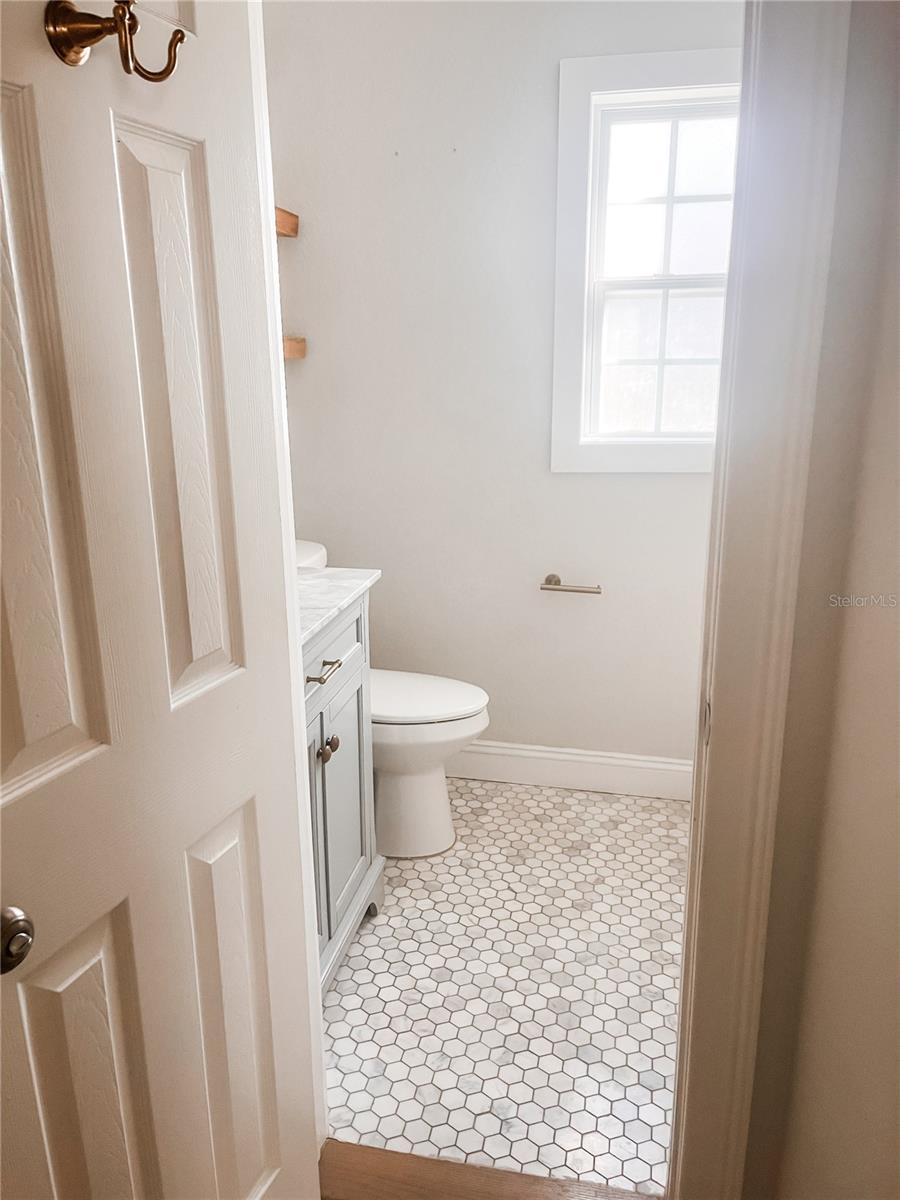 Image 39 of 50 For 2937 Coachman Avenue