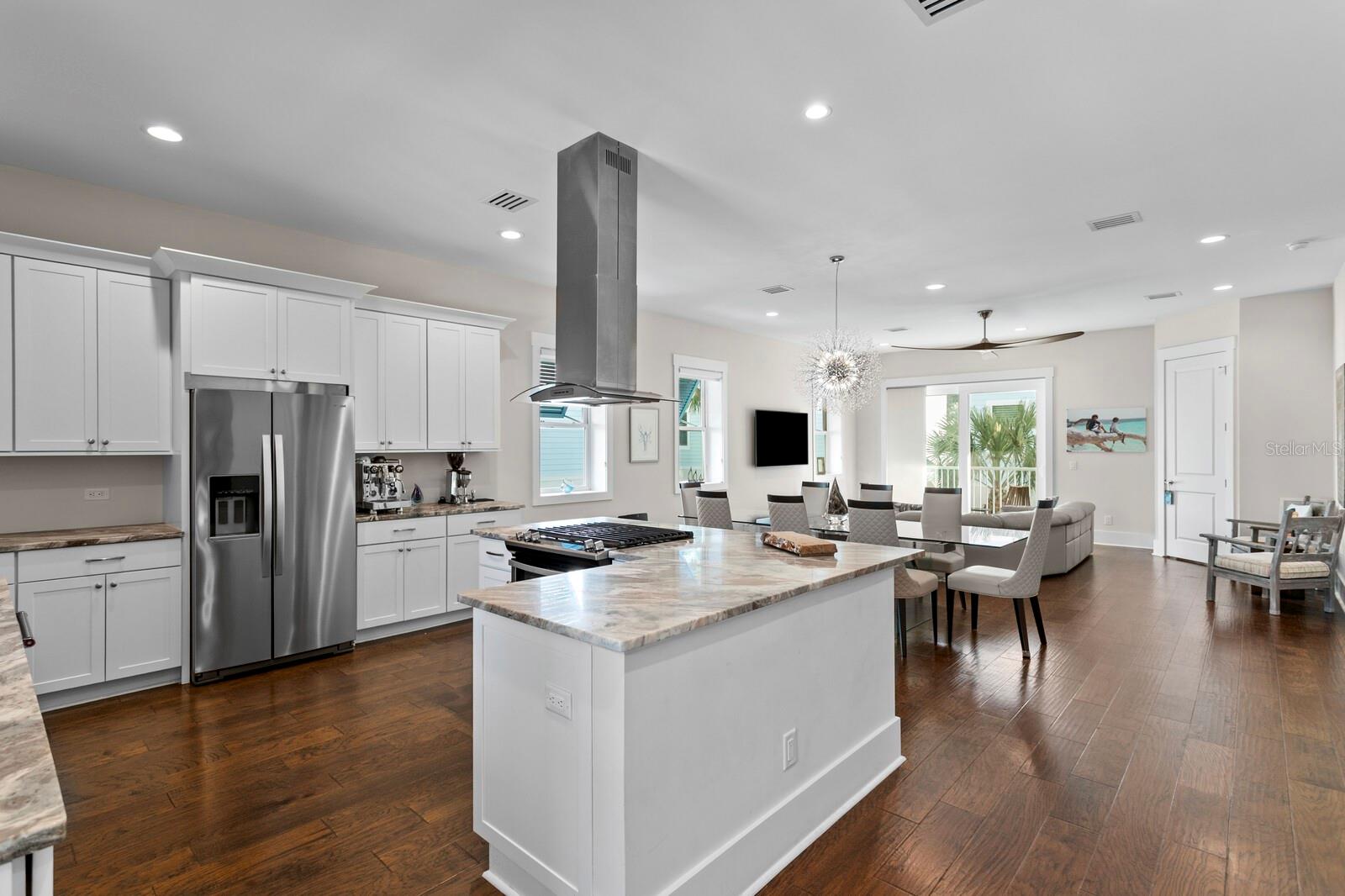 Image 10 of 70 For 1413 Bayshore Boulevard 2