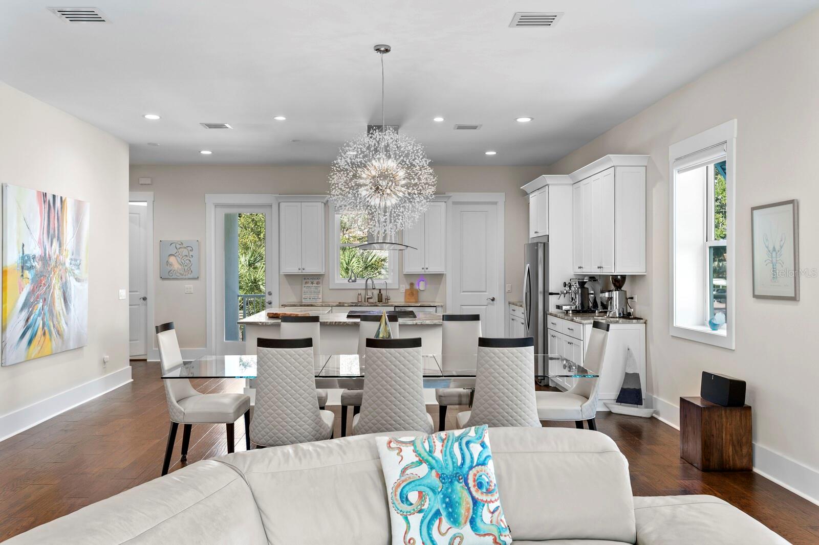 Image 19 of 70 For 1413 Bayshore Boulevard 2