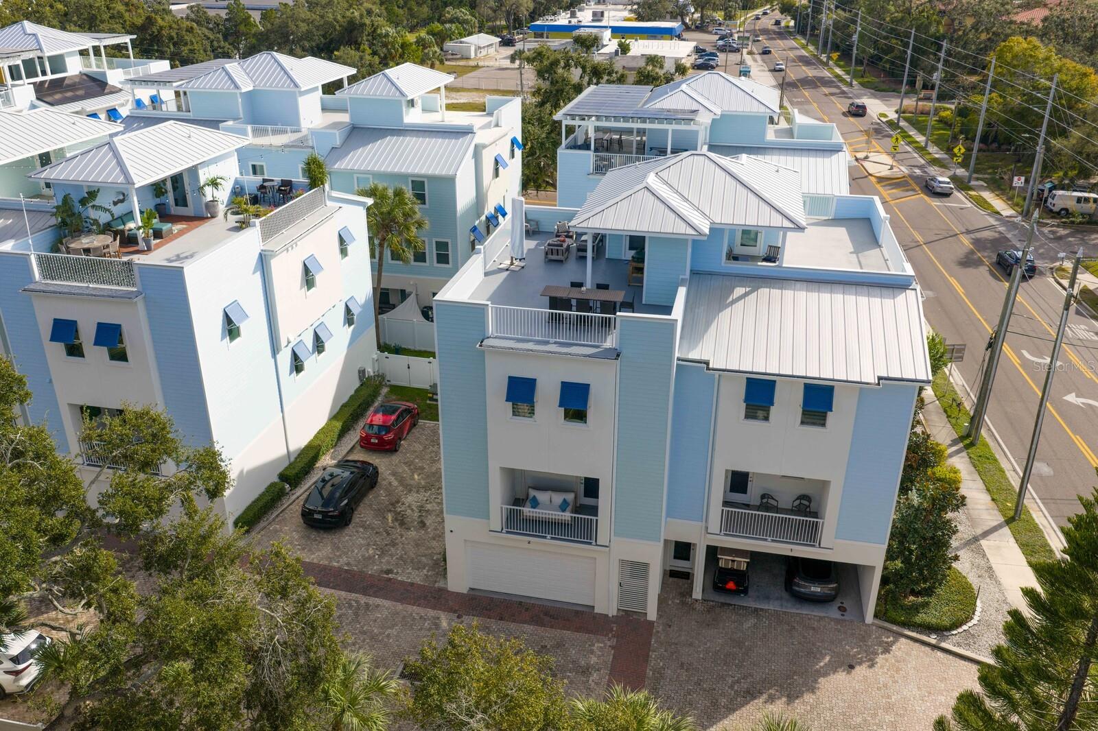 Image 64 of 70 For 1413 Bayshore Boulevard 2