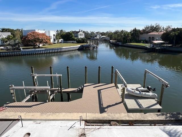 Listing photo id 10 for 96 Adalia Avenue