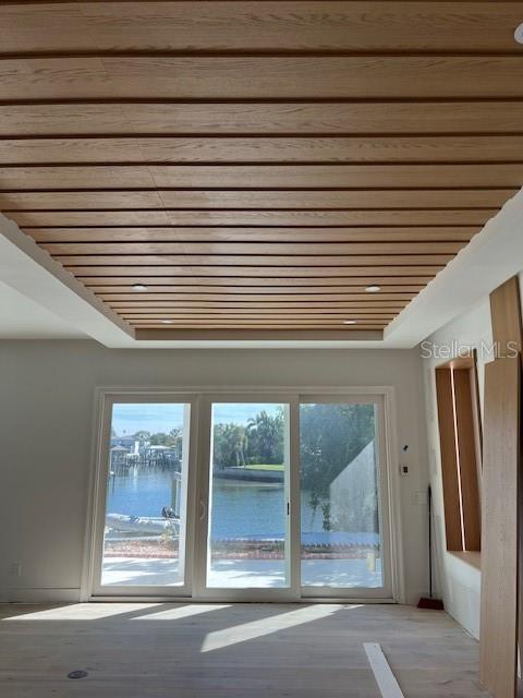 Listing photo id 23 for 96 Adalia Avenue