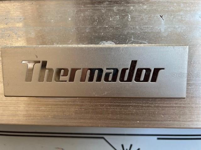 Listing photo id 27 for 96 Adalia Avenue