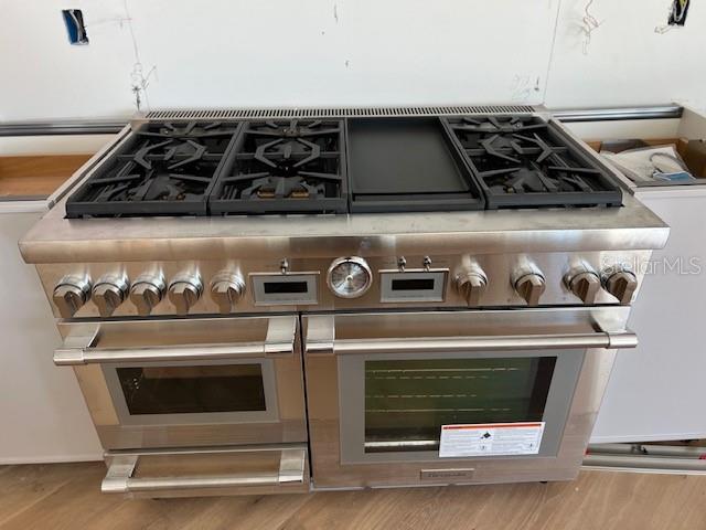 Listing photo id 28 for 96 Adalia Avenue