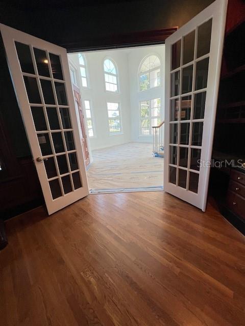 Listing photo id 32 for 96 Adalia Avenue