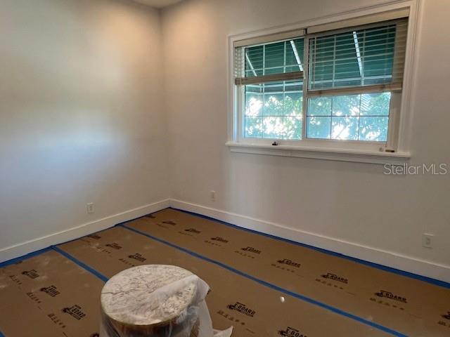 Listing photo id 34 for 96 Adalia Avenue