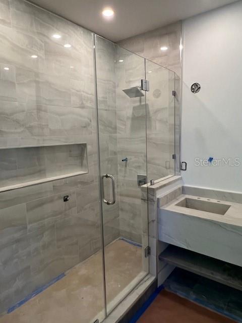 Listing photo id 55 for 96 Adalia Avenue