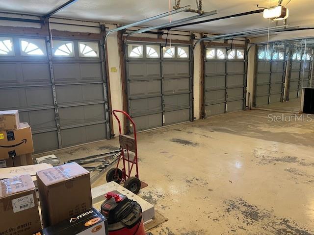 Listing photo id 58 for 96 Adalia Avenue